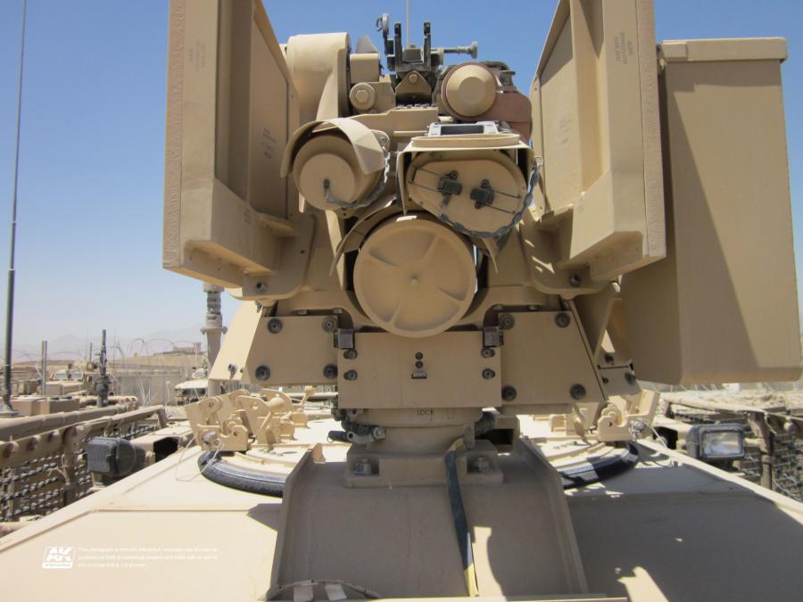 Детали экстерьера Oshkosh M-ATV 2009 года  (фото 493 из 676)